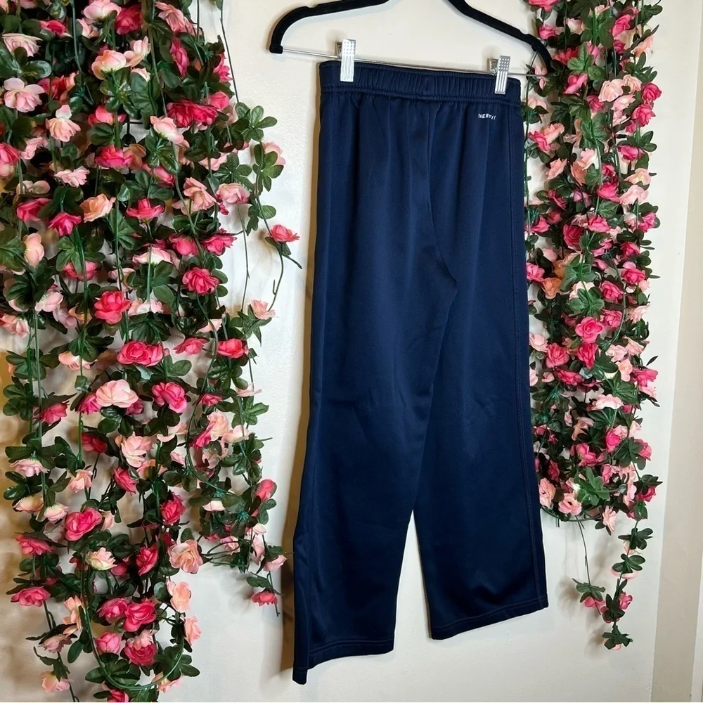 Nike Boys Medium Navy Blue Sweatpants Outdoor Fitness Play Gym Casual